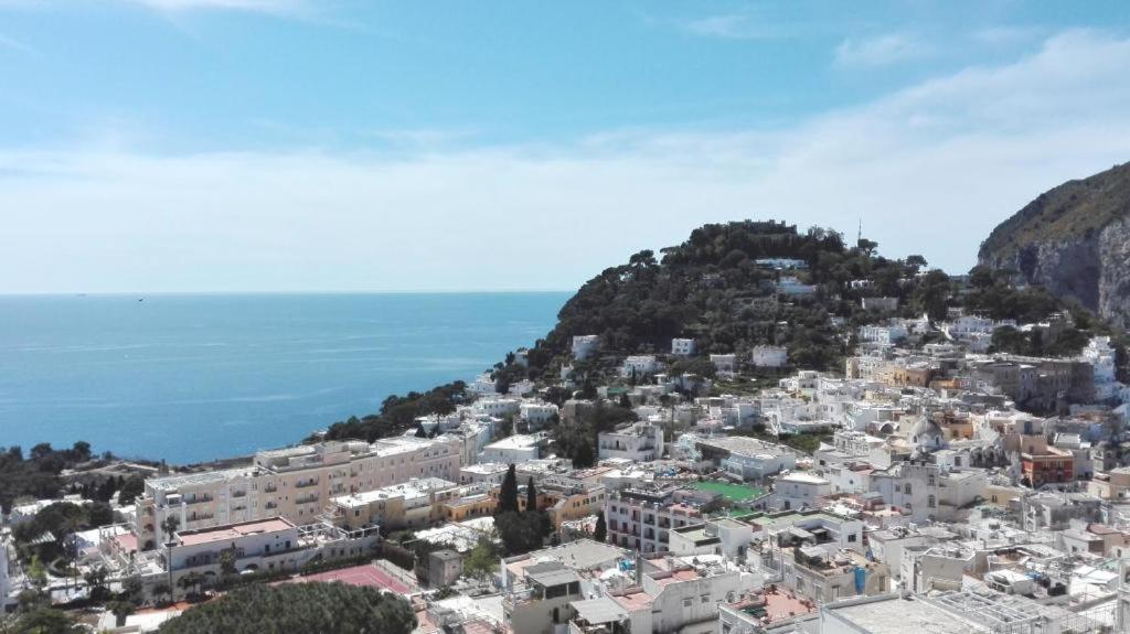 Sunshine Appartement Capri Buitenkant foto